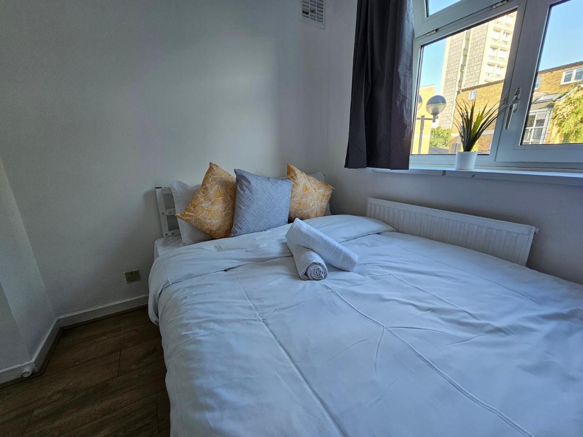 Towerhill Rooms Лондон Экстерьер фото